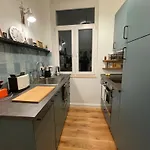 Neu Stephen Gill Kolín nad Rýnem
