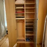 Neu Stephen Gill Apartmán
