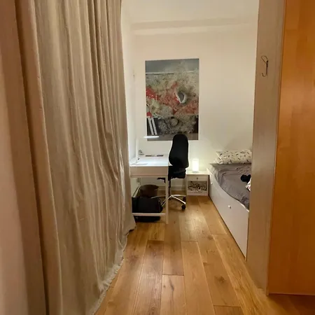 Neu Stephen Gill * Köln